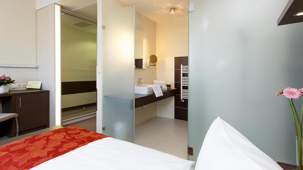Energiehotel Berlin City West Exteriör bild